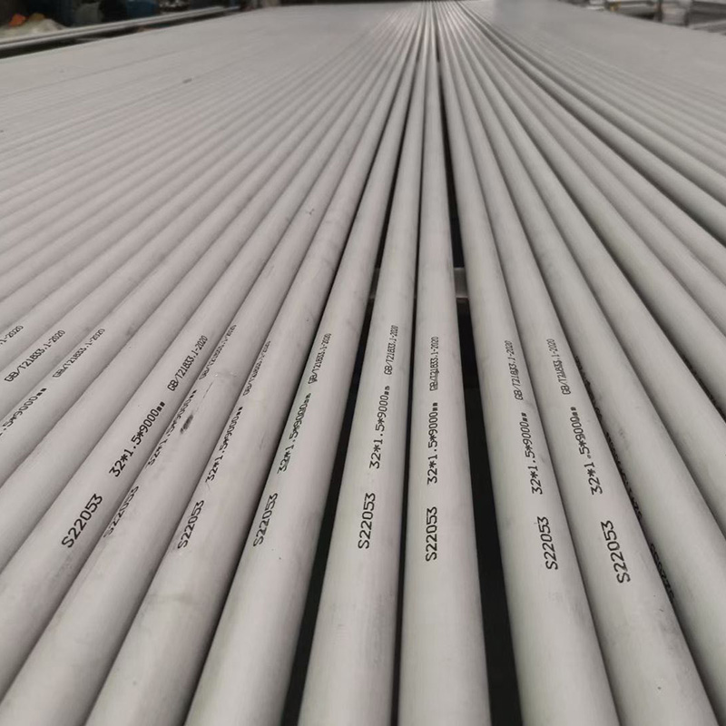 S22053 Seamless Stainless Steel Pipe (11)